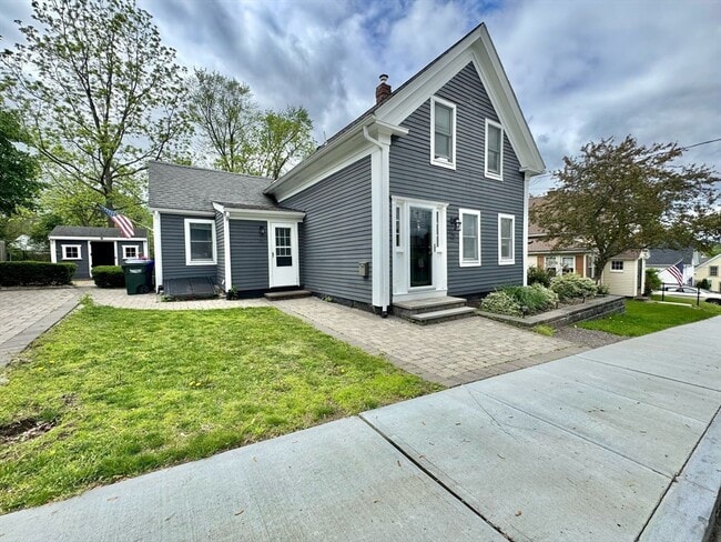 Primary Photo - 29 Walcott St