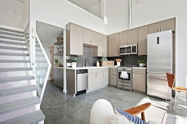 Building Photo - The Stanford West