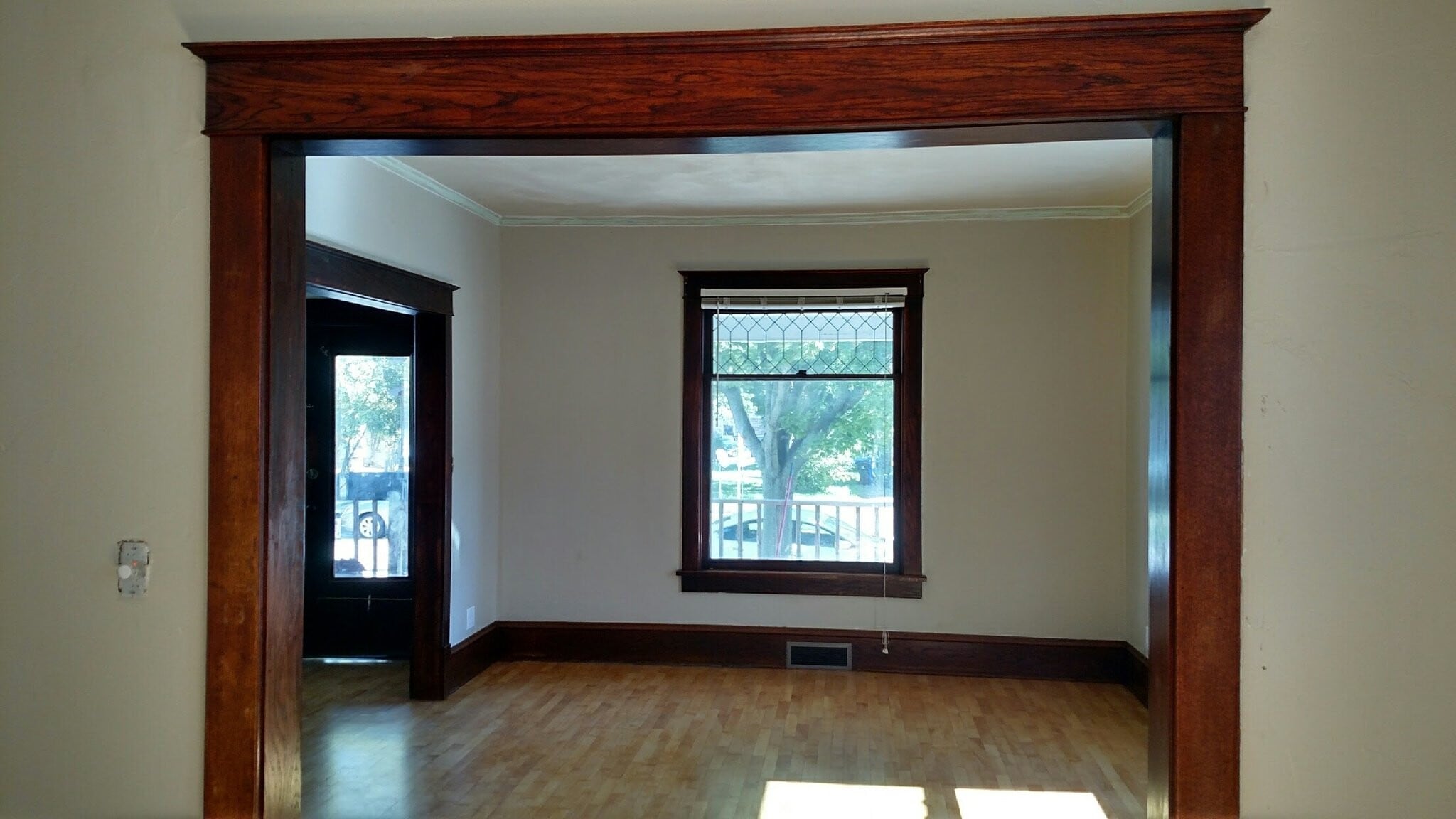 Building Photo - 517 N Morrison St