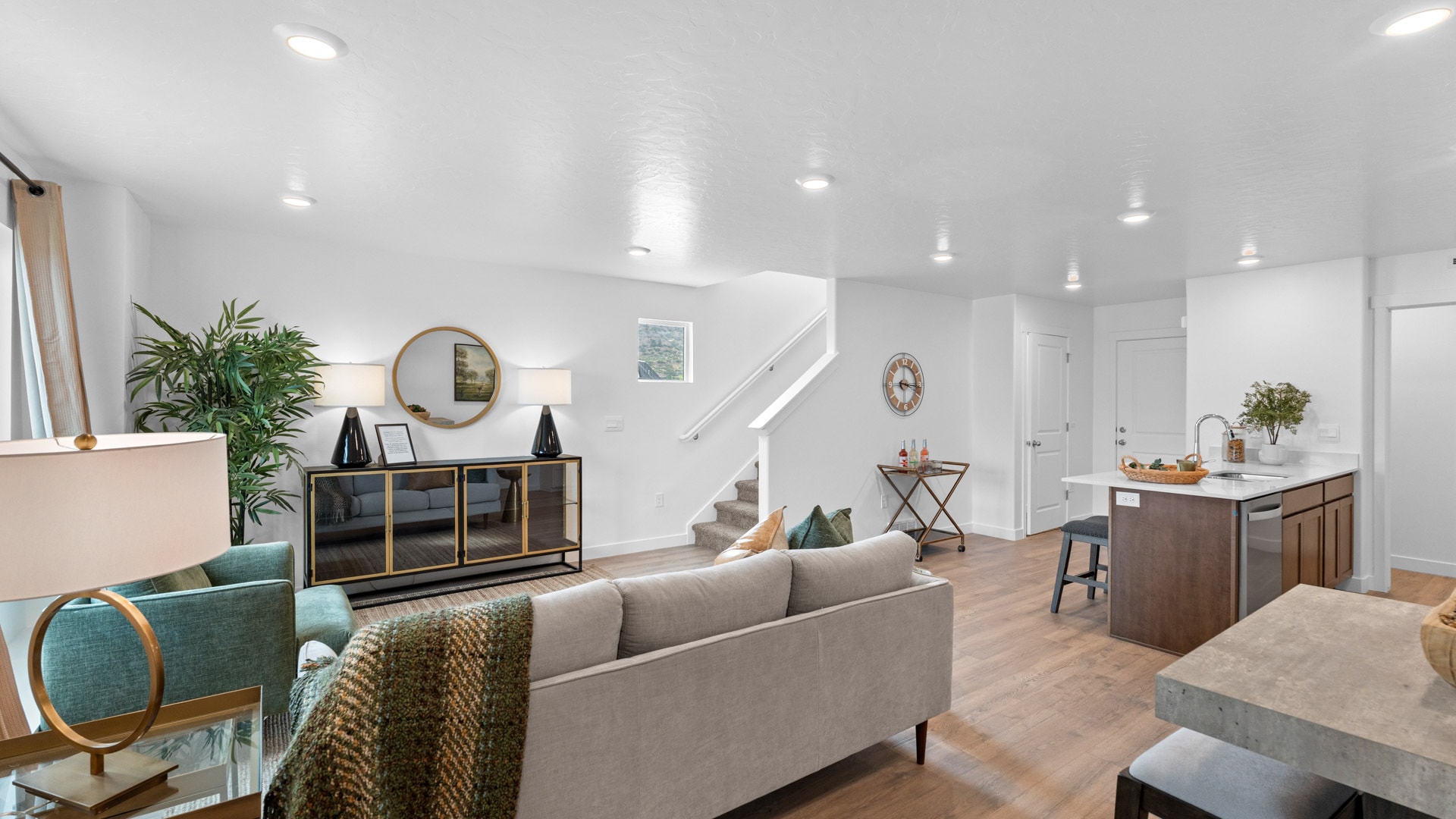 Building Photo - 1505 E 720 N