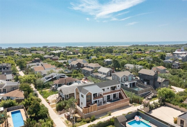 Building Photo - 319 Wilmot Rd