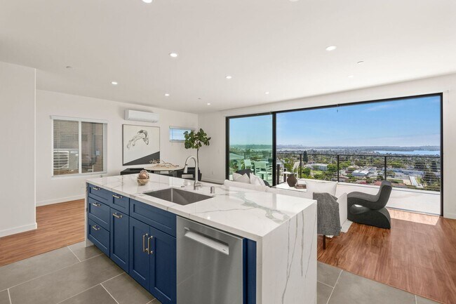 Building Photo - 1251-1253 Van Nuys St