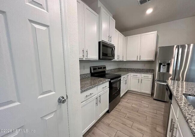 Building Photo - 43 Great Star Ct