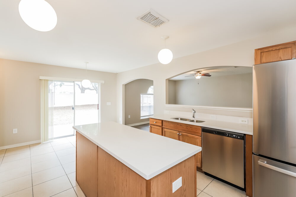 Building Photo - 11427 Ivy Flower Loop