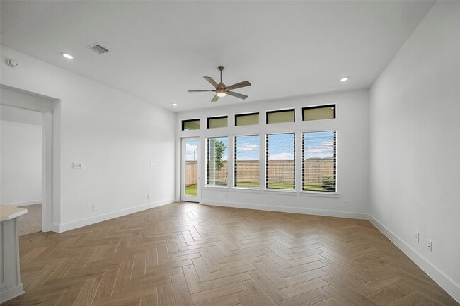 Building Photo - 21747 Zebra Swallowtail Dr