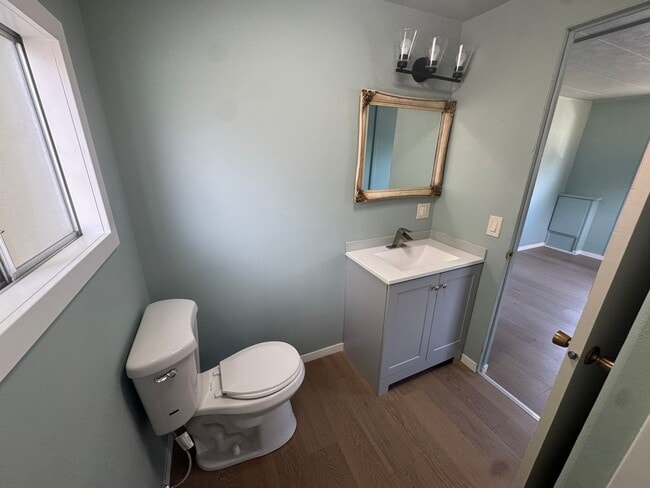 Building Photo - Newly Remodeled Manufactured Home