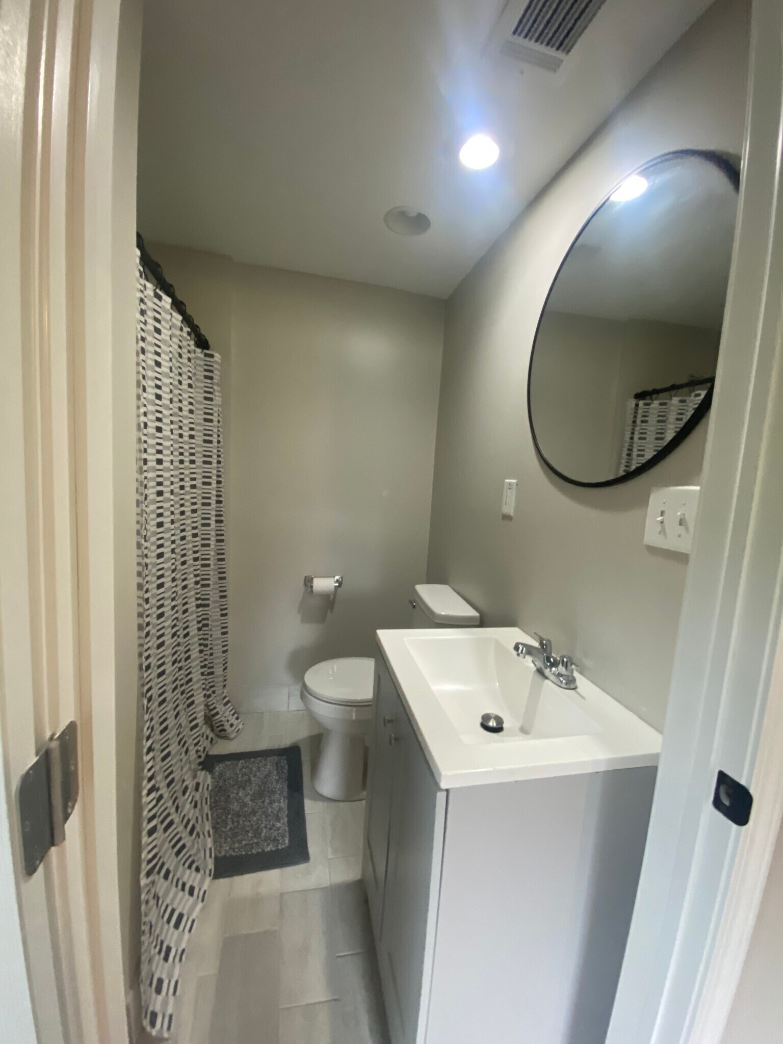 Building Photo - 403 Palomino Ct