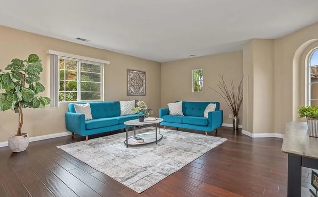 Building Photo - Available for Rent – Beautiful Gated 3BD/3BA Home Near Cal State San Marcos