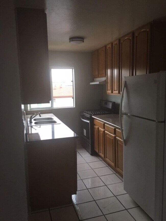 Building Photo - 1125 Lacey Ln