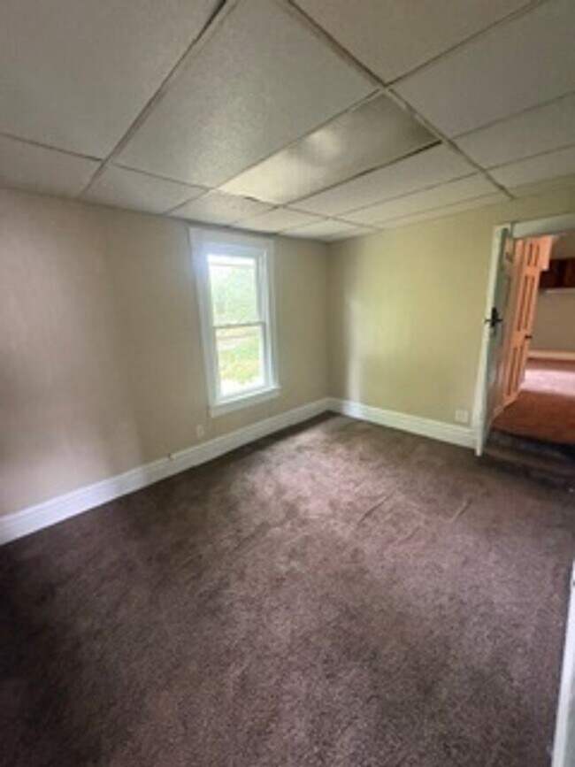 Building Photo - 4 bedroom single family home in Peoria for Rent