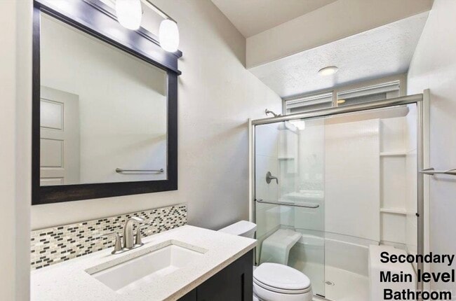 Building Photo - 6253 N Winward Ln