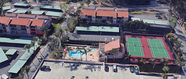 Building Photo - 1 Bed/1Bath in The Grove Gated Carlsbad Co...