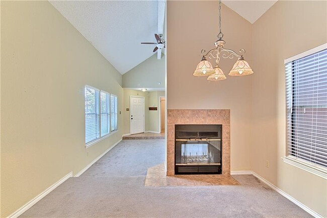 Building Photo - 6708 Windrift Way