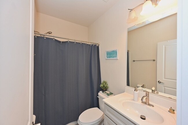 Building Photo - **EXECUTIVE HOME IN WILLIAMSON COUNTY WITH RARE WALK-OUT BASEMENT AND TONS OF STORAGE**