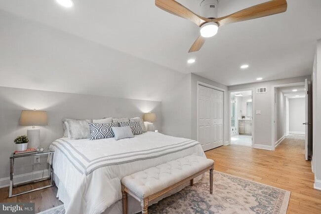 Building Photo - 12301 Espalier Pl