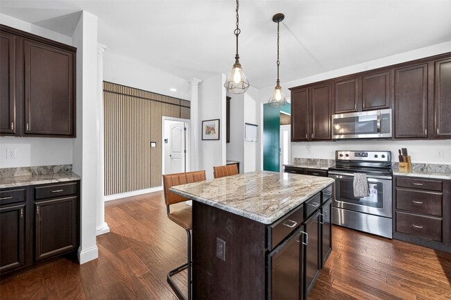 Building Photo - 968 Ridgepointe Pl Cir