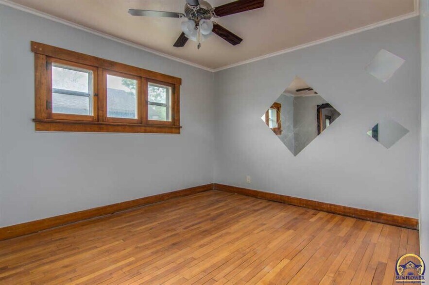 Building Photo - 1301 SW Clay St