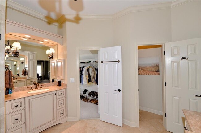 Building Photo - 265 Windsor Gate Cove NE