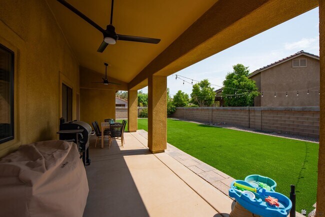 Building Photo - 3627 S Tillman Way