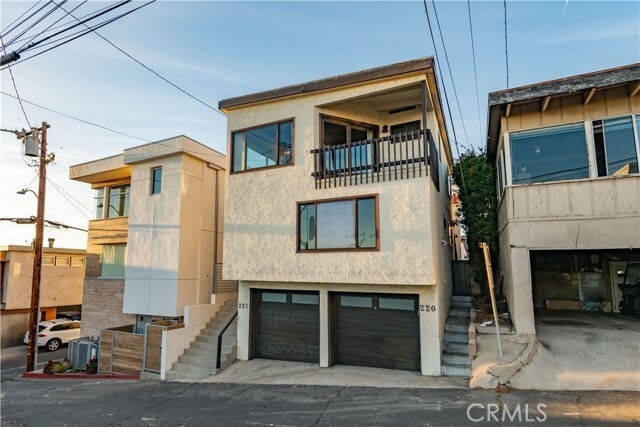 Building Photo - 221 12th Pl