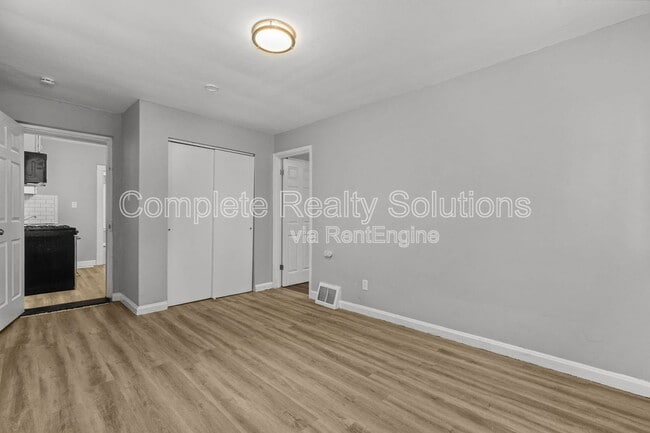 Building Photo - 40 S Hartnett Ave