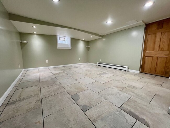 Building Photo - Gorgeous 4-Bedroom Twin Home in Upper Darby! Available NOW!