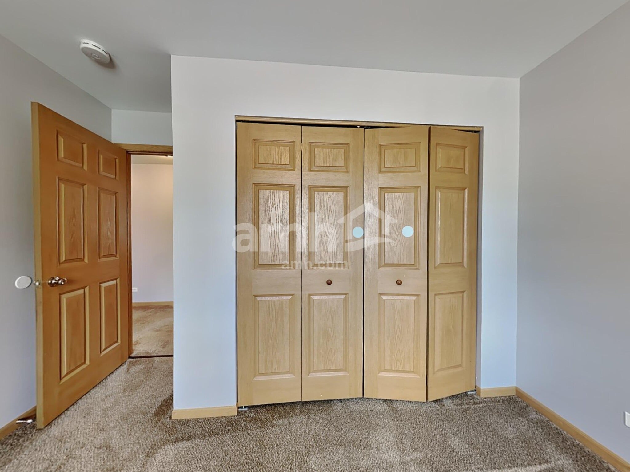 Building Photo - 2917 W Country Club Ave