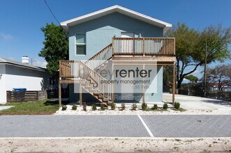 Building Photo - 454 21st St N