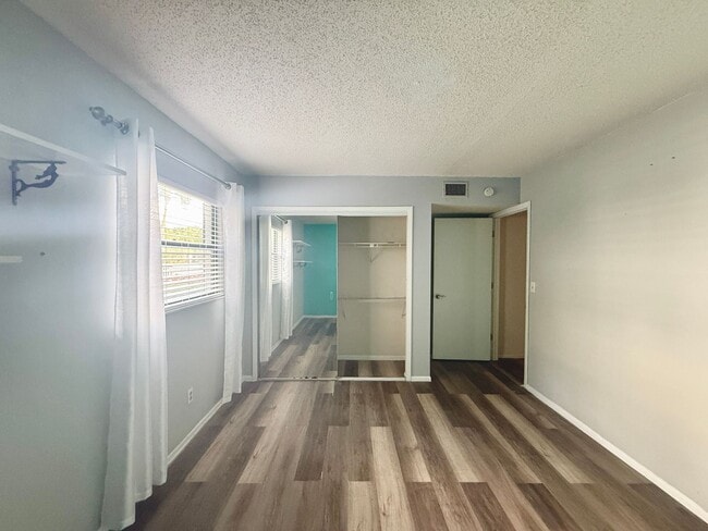 Building Photo - You Will LOVE this Ground Floor 2 Bedroom - Water Included (55+ Community)