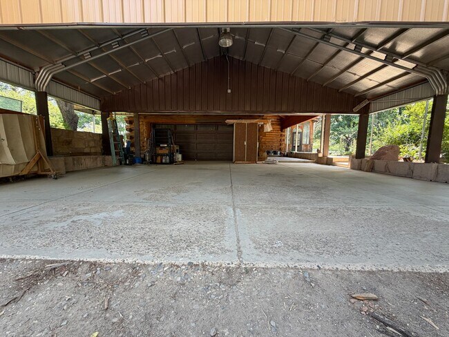 Building Photo - 277 Animas River Rd