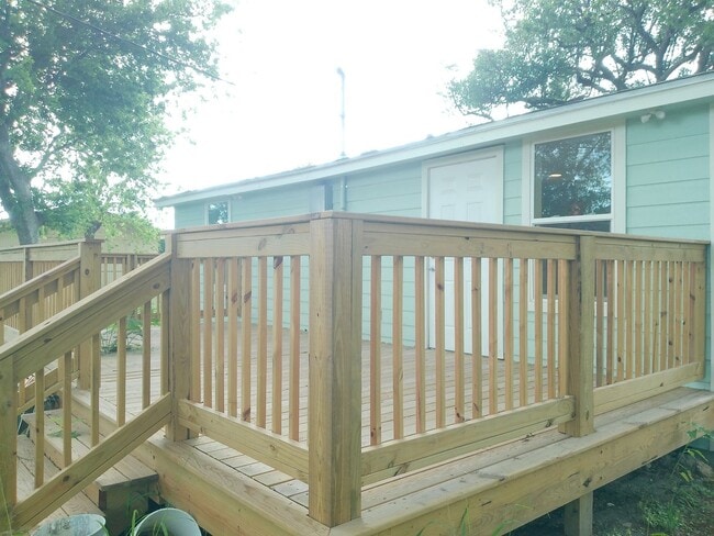 Building Photo - 306 Allison Dr