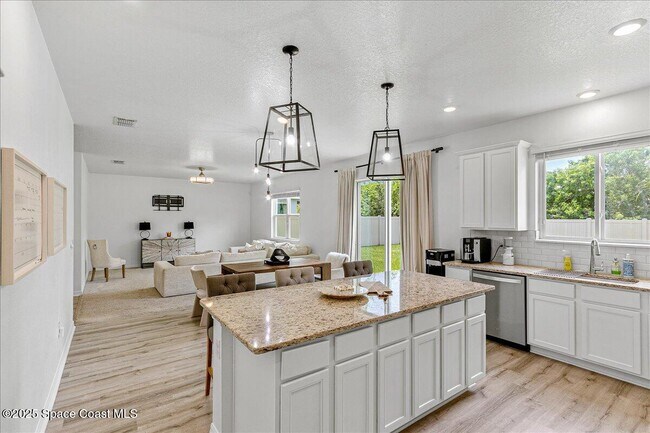 Building Photo - 1116 Potenza Dr