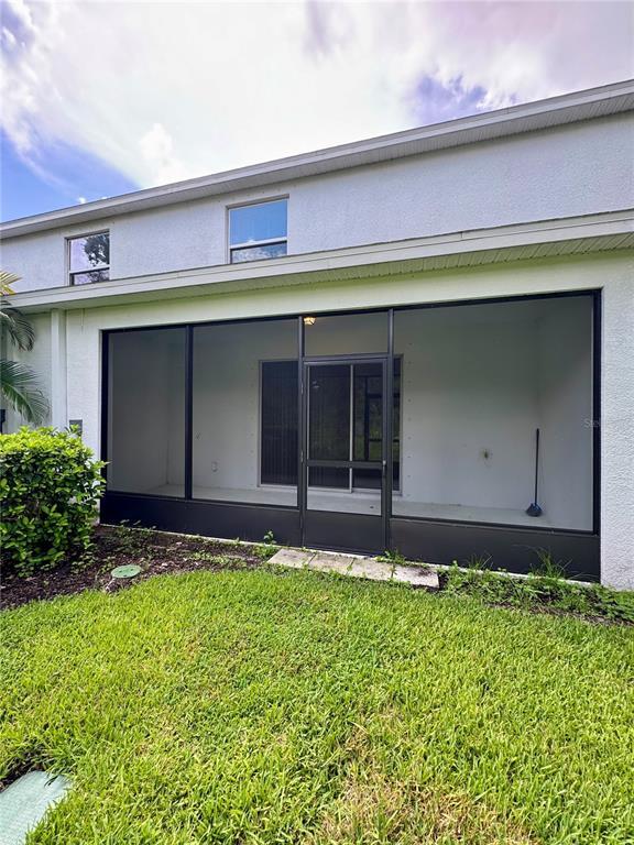 Building Photo - 6464 Boxgrove Dr