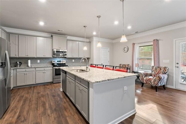 Building Photo - 3531 Meadow Grass Dr