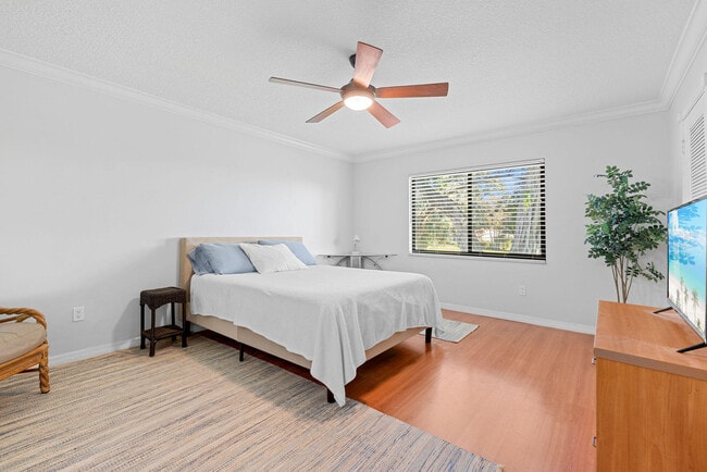 Building Photo - 9193 Pecky Cypress Ln