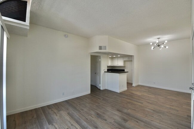 Building Photo - 11416 Albers St