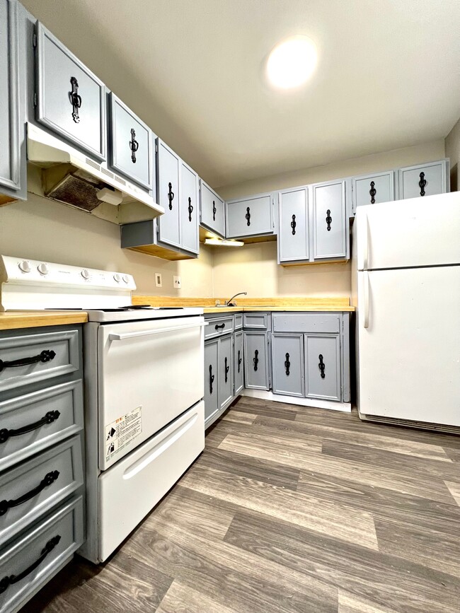 Building Photo - Shiloh Yorkshire