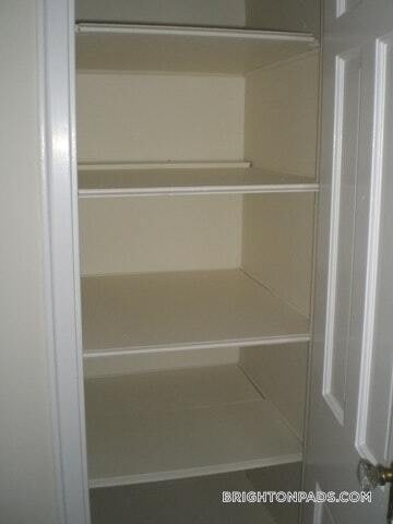 Building Photo - 75 Kilsyth Rd