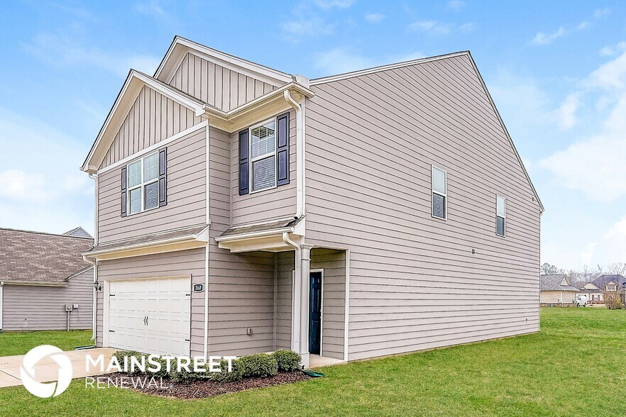 Building Photo - 360 Clover Cir