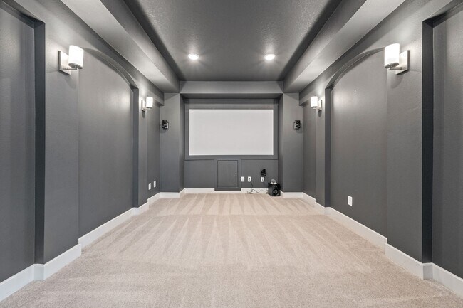 Building Photo - 863 Sarasota Shore Dr