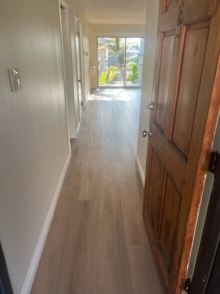 Primary Photo - 53 Suffolk Ave