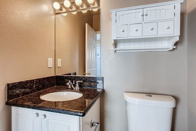 Building Photo - 16940 SW Kattegat Dr