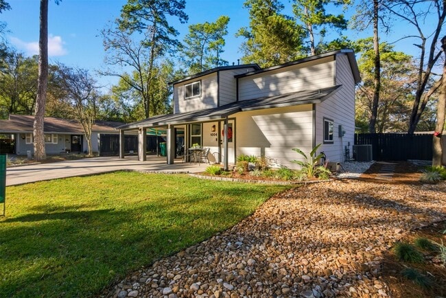 Building Photo - 1004 E Red Cedar Cir