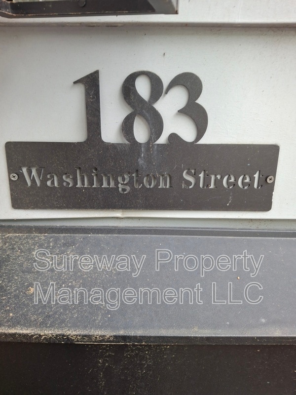 Building Photo - 183 Washington St