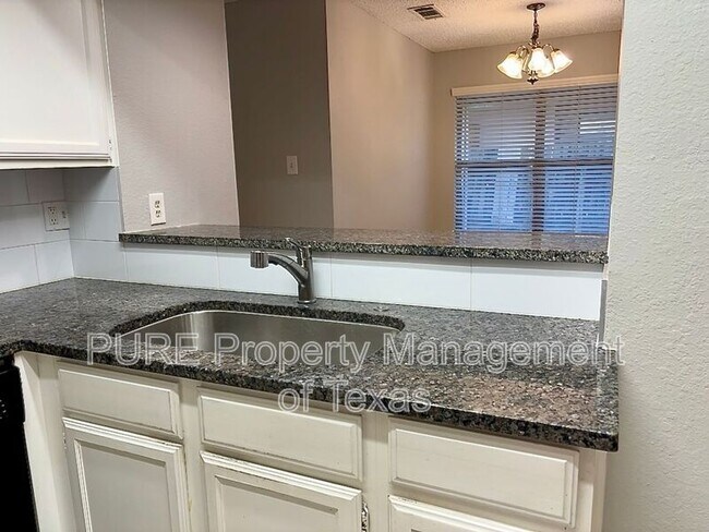 Building Photo - 7809 Topawa Cove