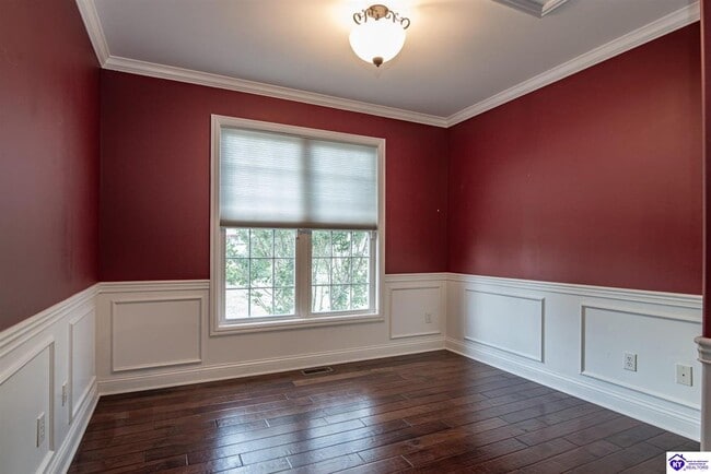 Building Photo - 120 Calumet Loop