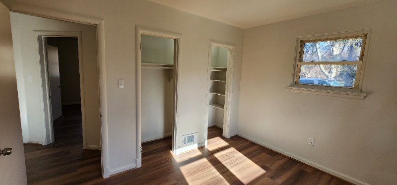 Building Photo - 1001 Orchard Way