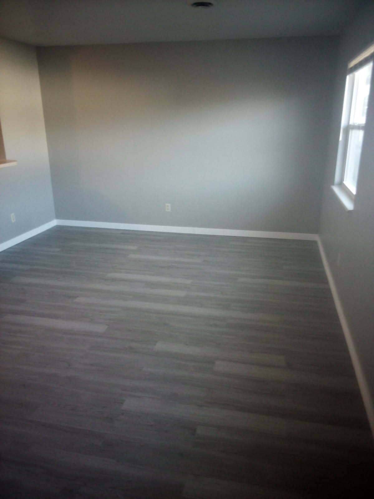 Building Photo - 130 Sandstone Ct