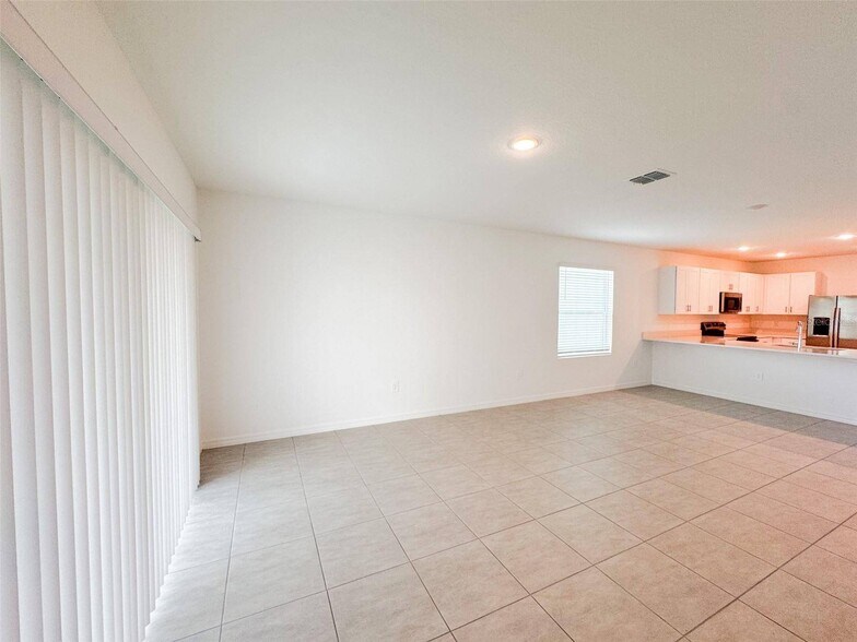 Building Photo - 436 Wayland Dr