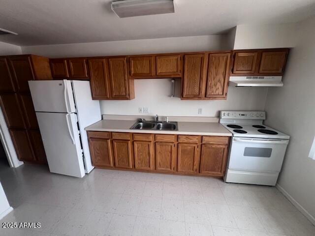 Building Photo - 4015 N Montezuma Dr